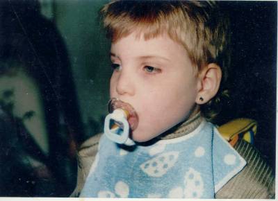 Moi à 4 ans et ma tute